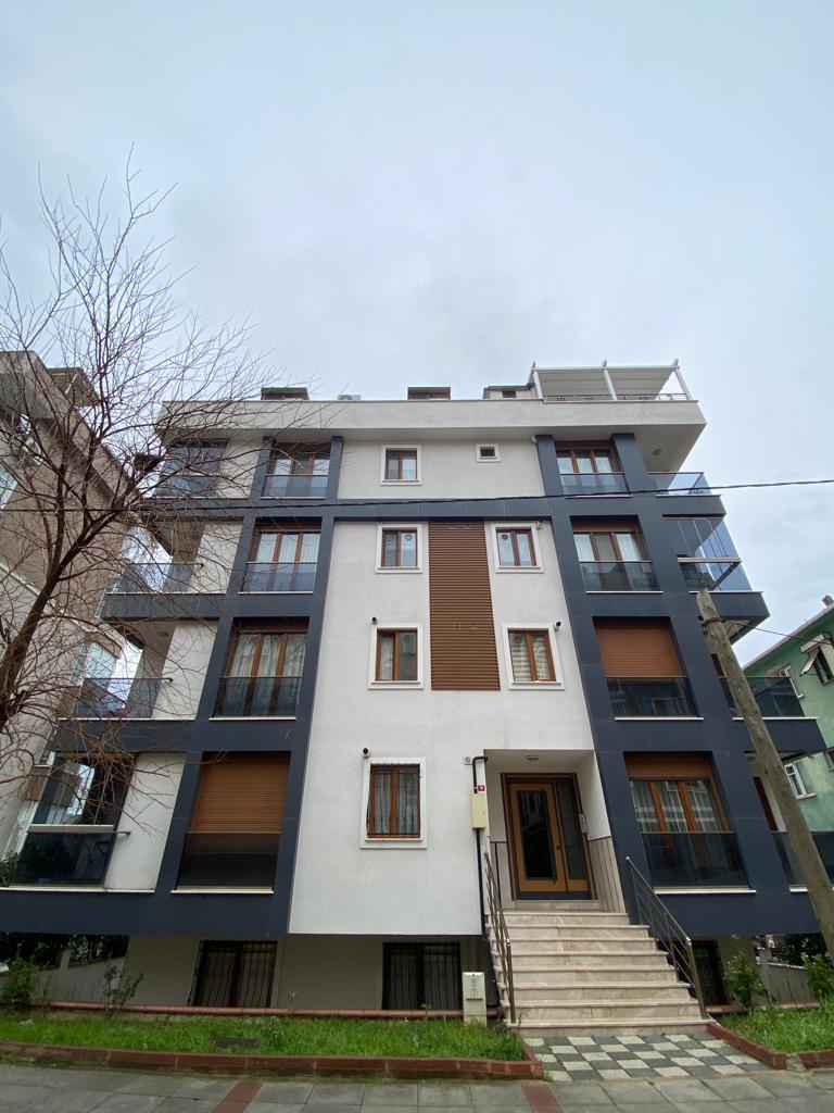 İDEALTEPE NAMIK KEMAL APARTMANI
